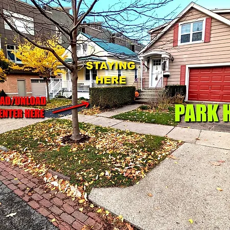 Walkable Elmwood Cottage, No Chores 2Bath 2Br 1Car